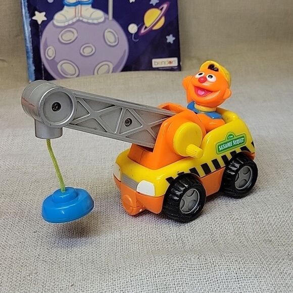 Sesame Street ELMO, COOKIE, MONSTER, ERNIE 2001 Construction Vehicles Cars VTG - Picture 5 of 11